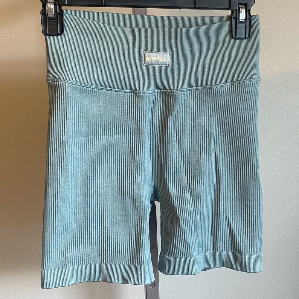 Bo + Tee cycling shorts